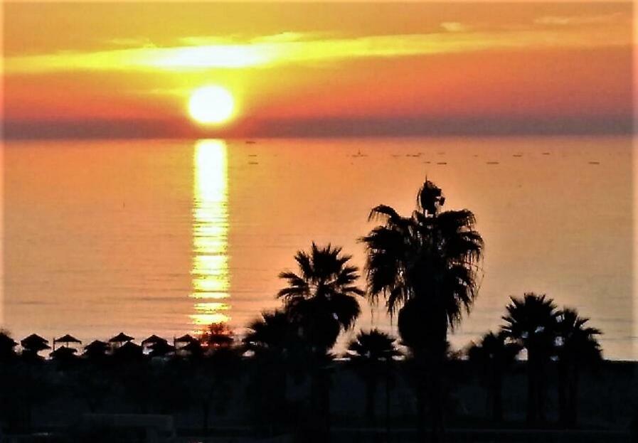 Apartamento En La Costa Del Sol , Фуэнхирола Экстерьер фото
